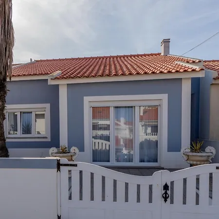 Ls House-a Passos Do Mar * А-душ-Куньядуш