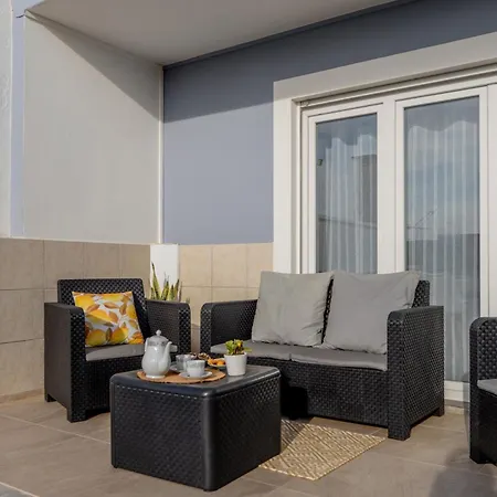 Ls House Villa